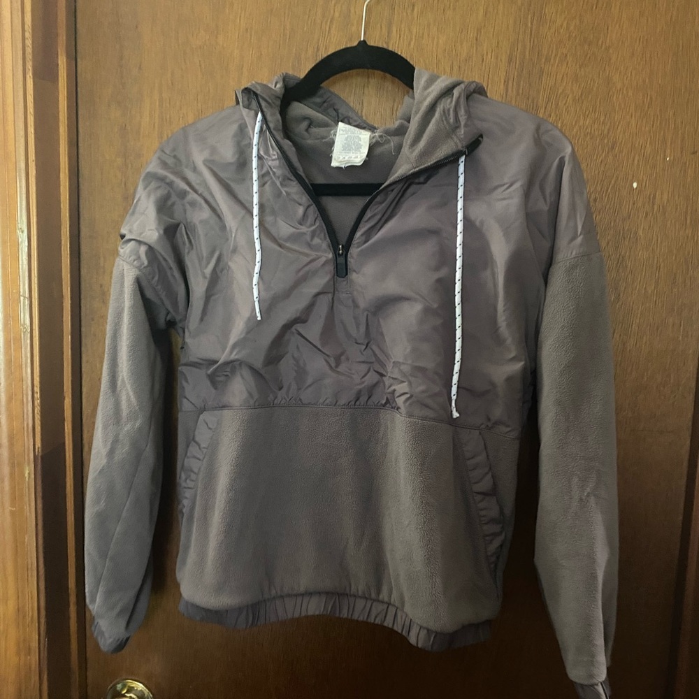 Reebok Pullover